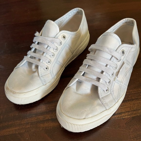 Superga 2750 tie dye light blue/white in excellent condition - Picture 1 of 3